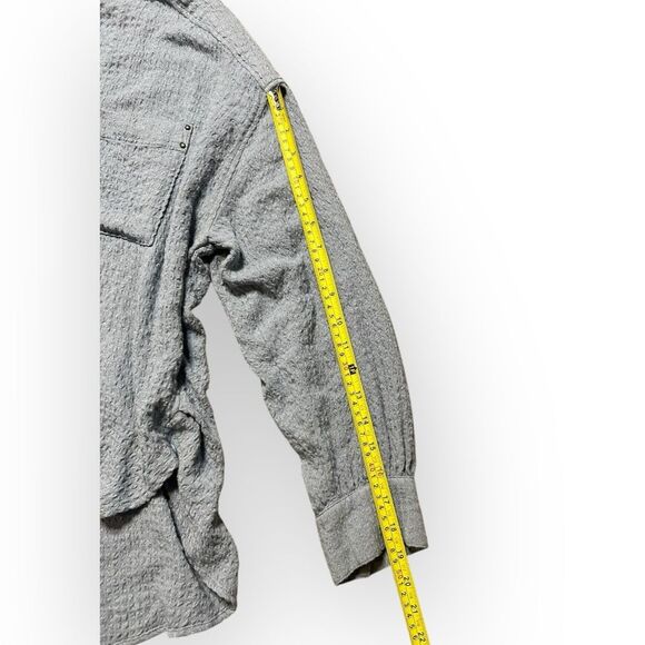 We The Free Oversized Button Down Top Women's Small Ice Blue Happy Hour Shirt - Picture 6 of 8